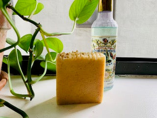 Oatmeal + Honey soap (unscented)